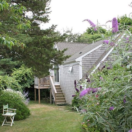 Lavender Bay Bed & Breakfast Барнстабъл Екстериор снимка